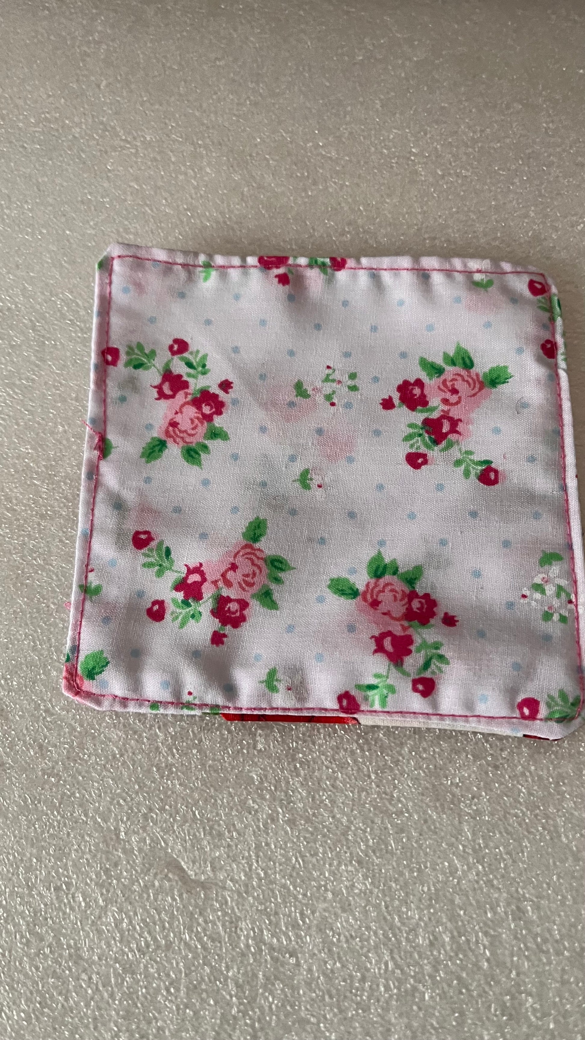 Handmade Fabric Corner Bookmark - Floral Design | Book Lover Gift - cosy creations 24