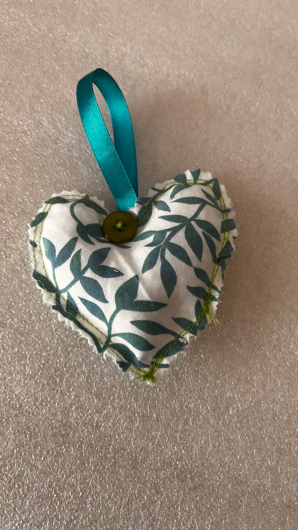 Mini diolch heart - welsh theme gifts  image 1