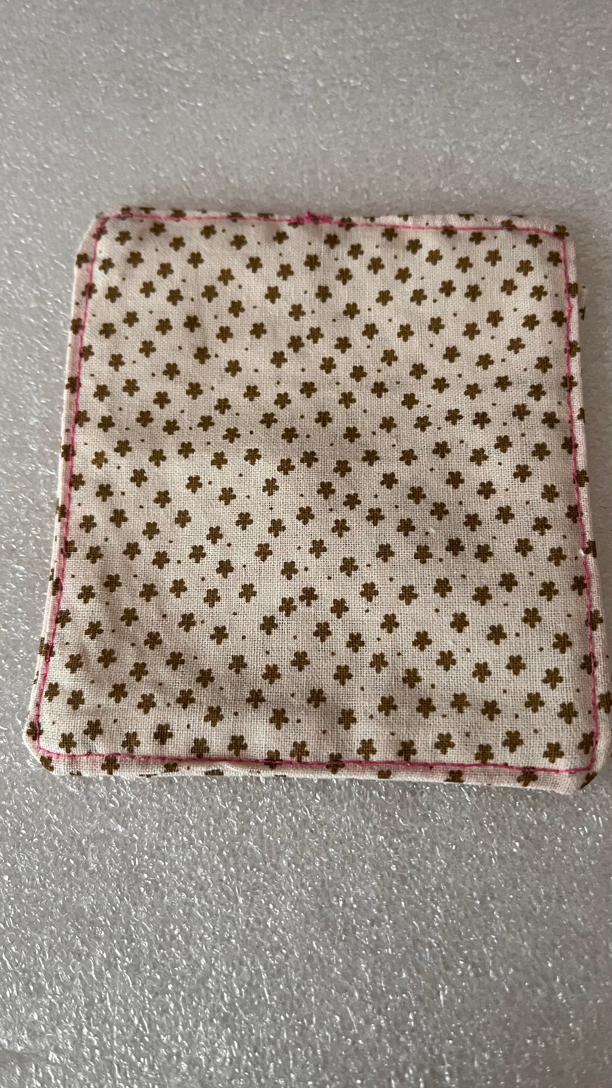 Handmade Fabric Corner Bookmark - Floral Design | Book Lover Gift - cosy creations 24